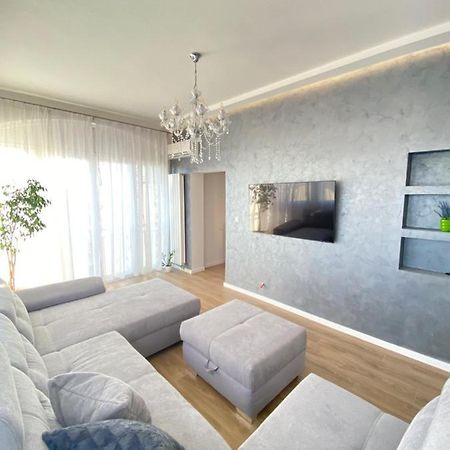 Apartment Lana Baška Voda Dış mekan fotoğraf