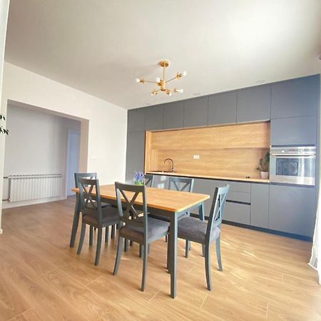 Apartment Lana Baška Voda Dış mekan fotoğraf