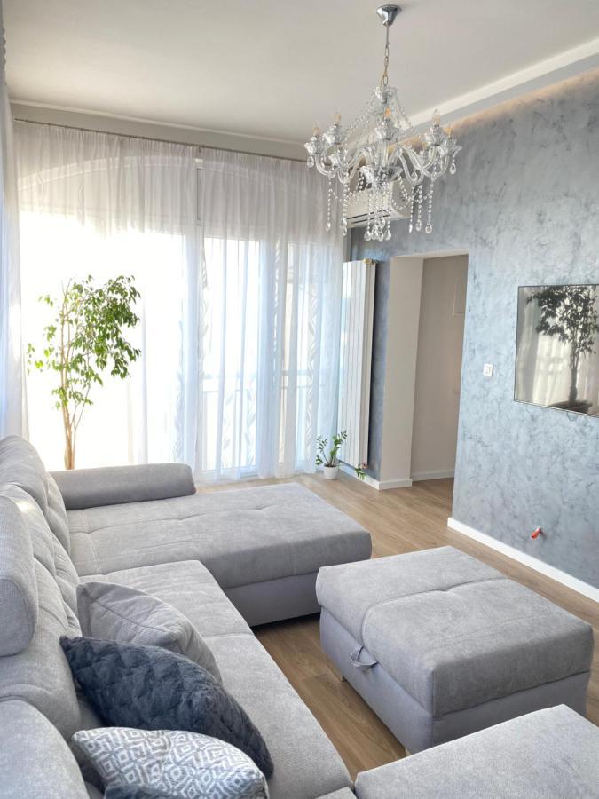 Apartment Lana Baška Voda Dış mekan fotoğraf