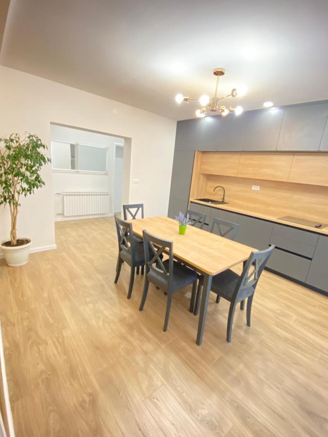 Apartment Lana Baška Voda Dış mekan fotoğraf